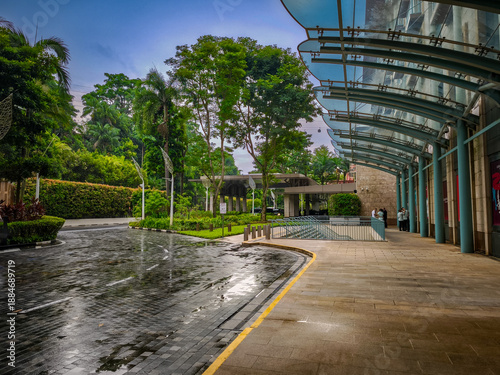 Singapur Sentosa-Insel (IPA: /sɛnˈtoʊsə/ sen-TOH-sə), einhellig bekannt als Sentosa, ist eine Insel vor der Südküste der Hauptinsel Singapurs.