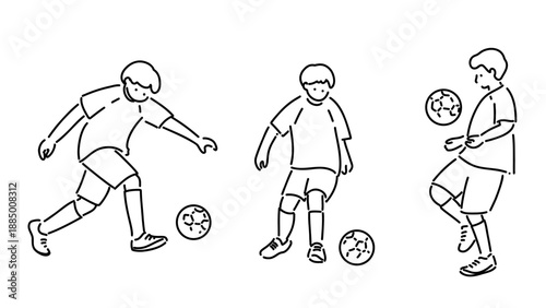 ラフな手描きのイラスト　サッカー３ポーズ