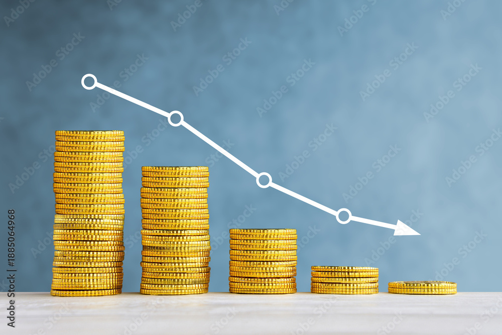 Naklejka premium 資産が減少していく状況をイメージした静止画像素材