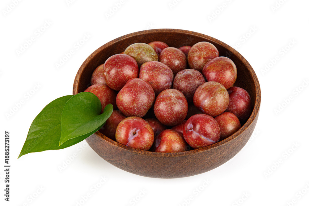 Obraz premium Fresh Chinese red little Plum isolated on white background