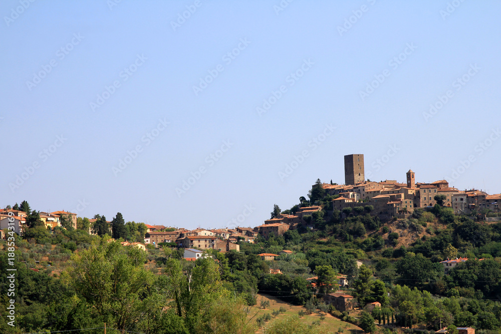 Obraz premium torre dei belforti, montecatini val di cecina