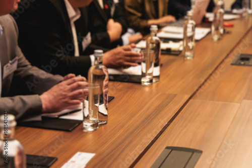 Canvastavla Diplomatic delegation meeting negotiation, group of men in business suits talkin