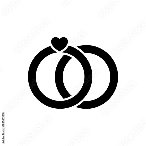 Beautiful black wedding rings with heart