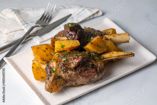 Shinbone meat (Turkish: inc...