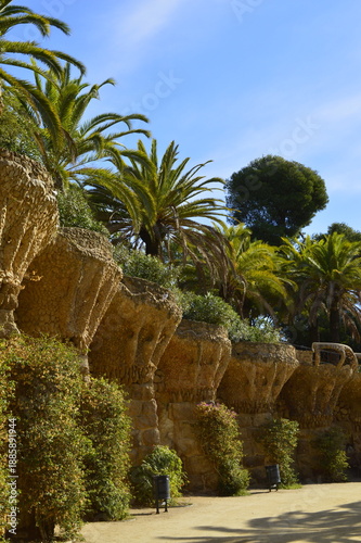 Wallpaper Mural Parque Guell em Barcenola na Espanha Torontodigital.ca
