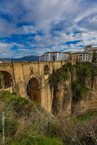 Historic Puente Nuevo bridg...