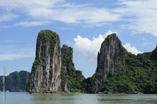 Scenic view of limestone karst formation in Hạ Long Bay (also known as Halong Bay), a UNESCO World Heritage Site in northern Vietnam. 