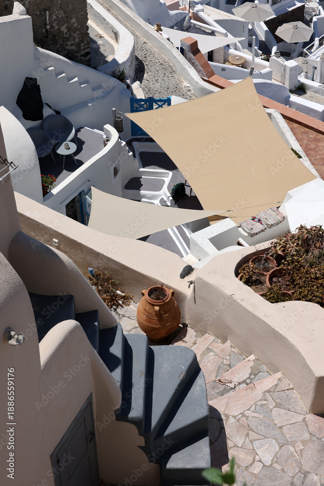 Fototapeta premium Houses of the village of Oia on the Greek island of Santorini.