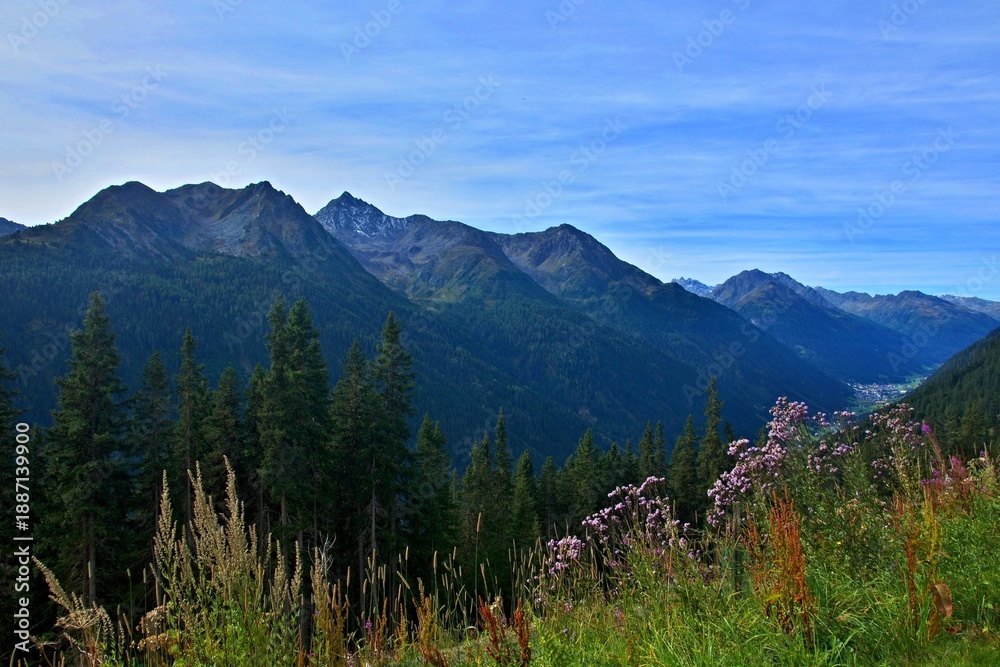 Obraz premium Austrian Alps - view from the Dias reservoir to the Paznaun valey