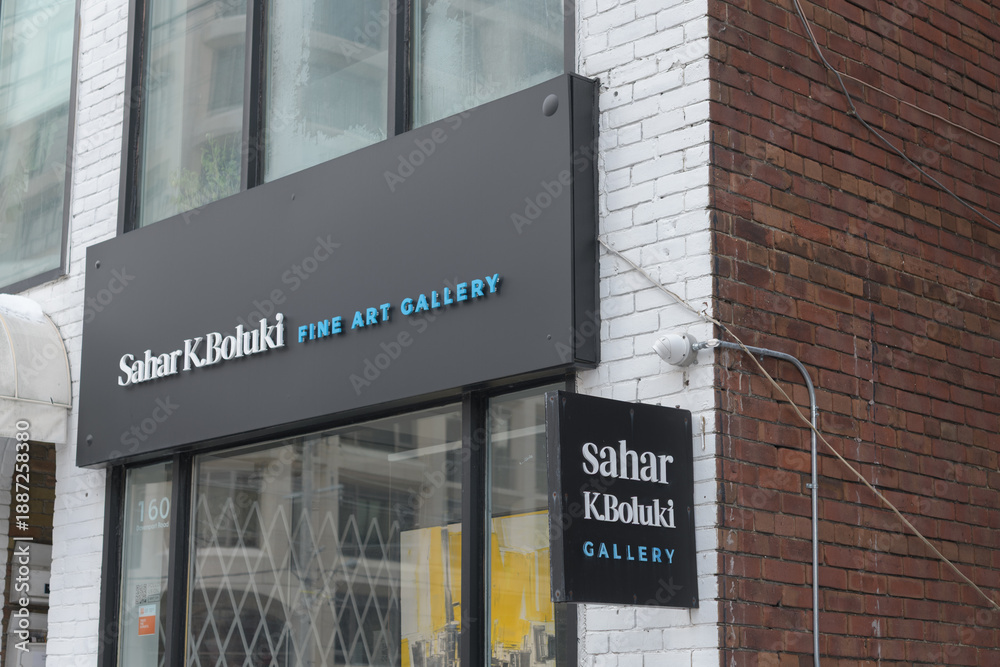 Obraz premium exterior of Sahar K. Boluki Fine Art Gallery at 160 Davenport Rd, Toronto