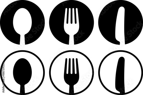 スプーン・フォーク・ナイフのカトラリーアイコン　レストラン・食事のシンボル　Cutlery Icon Set with Spoon Fork and Knife
