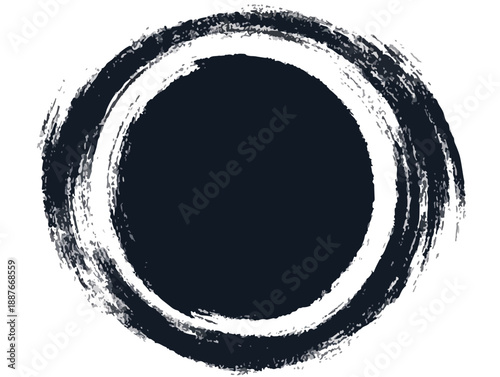 붓글씨로 그린 짙은 먹색의 동그란 원형. 투명한 배경에 추상적인 예술적 표현을 담고 있습니다.