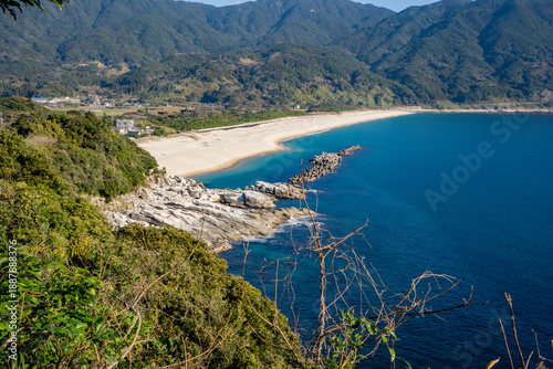 岸良展望所から見る岸良海岸の風景