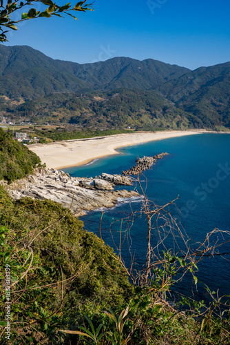 岸良展望所から見る岸良海岸の風景