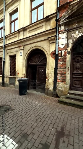 Wallpaper Mural street in the old town  Torontodigital.ca