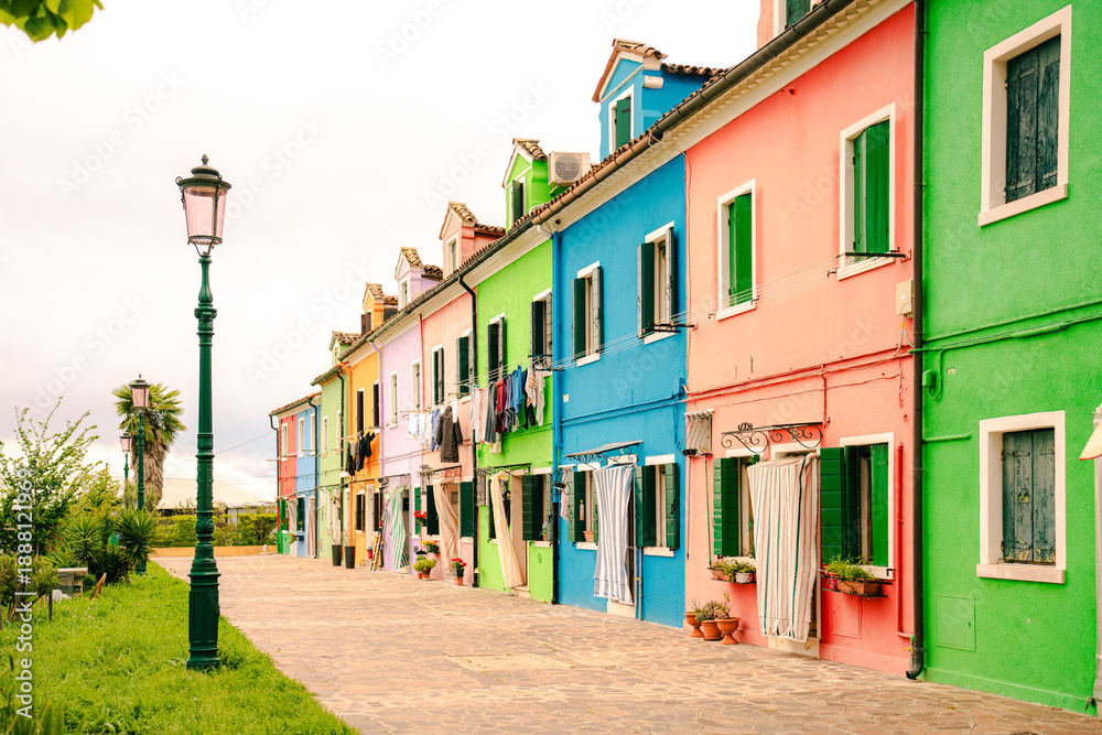 Fototapeta premium colorful houses in burano