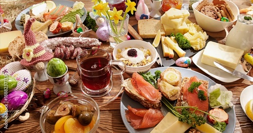 Obraz na plátně Lush And Inviting Seasonal Breakfast Setting Featuring Diverse Foods And Cheerfu