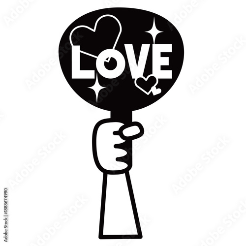 ｢LOVE｣と書かれた応援うちわ