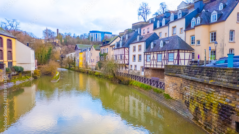 Fototapeta premium Alzette River in Luxembourg as seen from the bridge 