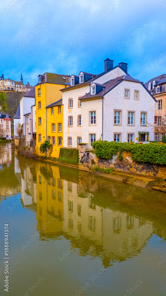 Fototapeta premium Alzette River in Luxembourg as seen from the bridge 