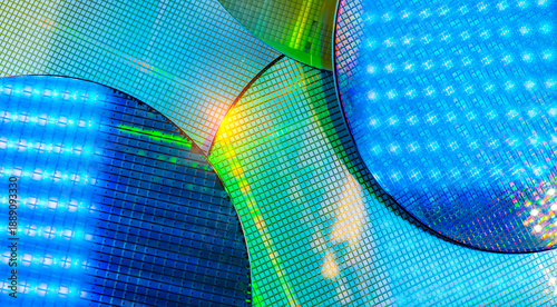 Cuadro en lienzo Silicon Wafers and Microcircuits used in electronics for the fabrication of integrated circuits