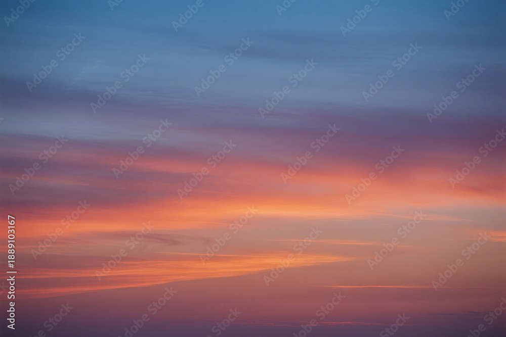 Obraz premium Colorful sky at sunset