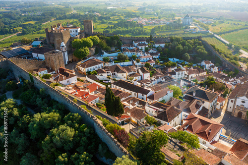 Φωτογραφία Aerial view of Obidos with historic walls and castle, Leiria district, Portugal