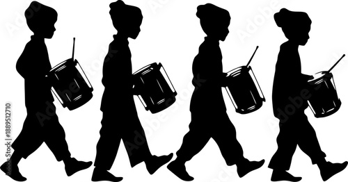 Children waking people for sahur