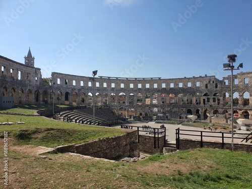 Pula Amphitheatre, Croatia – Ancient Roman Arena and Iconic Historical Landmark