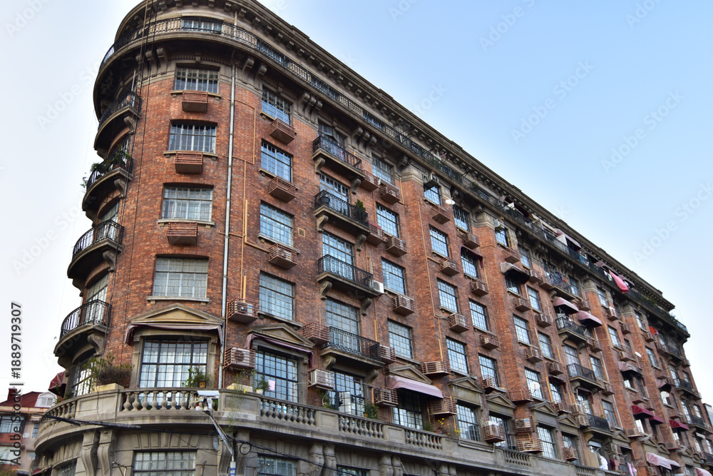Fototapeta premium facade of a Shanghai building