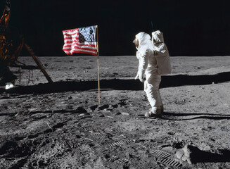 Crédence de cuisine Nasa Apollo 11 drapeau surface lunaire  © TenWit