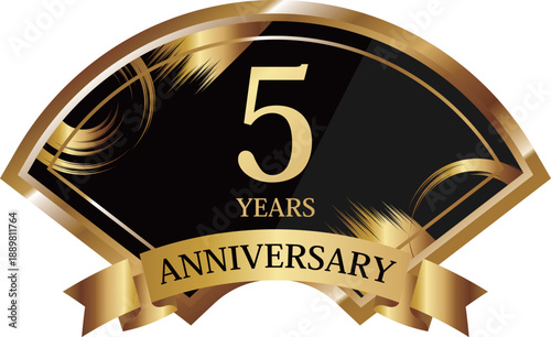 扇型の5周年記念エンブレム　ブラック＆ゴールド