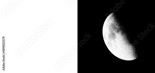 Konstfotografi Half moon phase png asset with alpha mask for creative compositing projects luna
