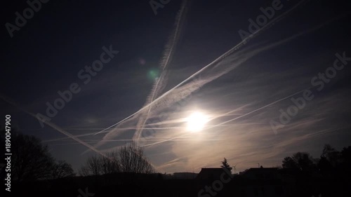 Chemtrails über dem östlichen Ruhrgebiet, NRW