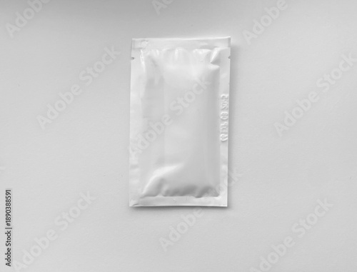 Single sachet wipe, individual wipe