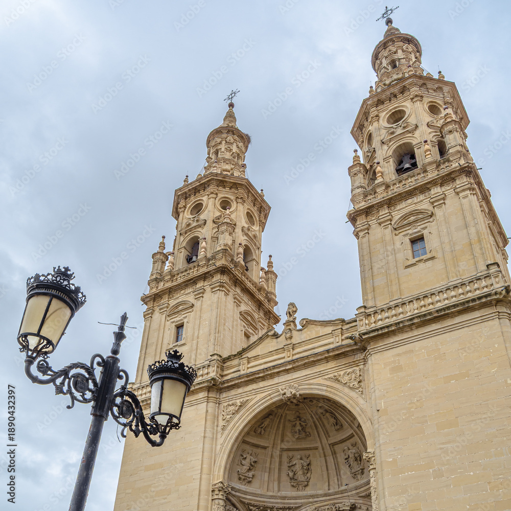 Fototapeta premium Santa Maria de la Redonda Co-Cathedral, Logrono, Spain