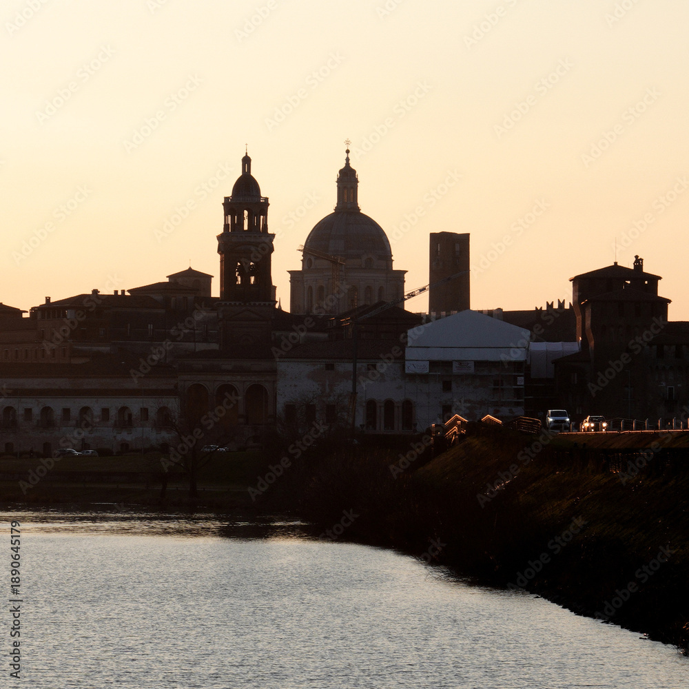 Naklejka premium Mantova ciudad
