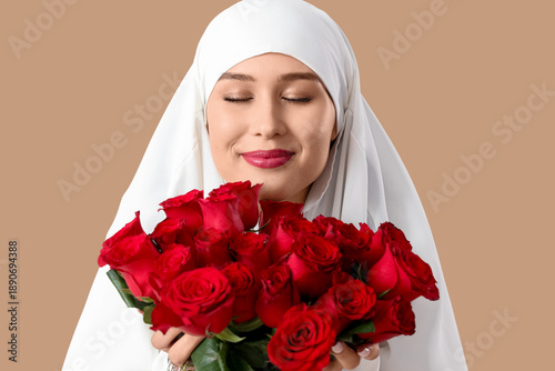 Beautiful young Muslim woma...