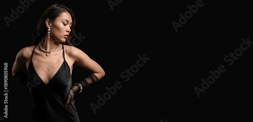 Beautiful young Asian woman...