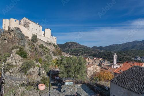 Foto The City of Corte,the fourth-largest commune in Corsica
