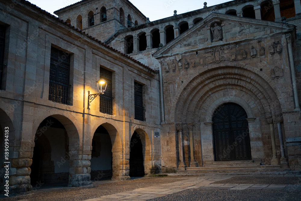 Obraz premium Historic architecture with stone walls and arches.. Santillana del Mar, Santander, Spain