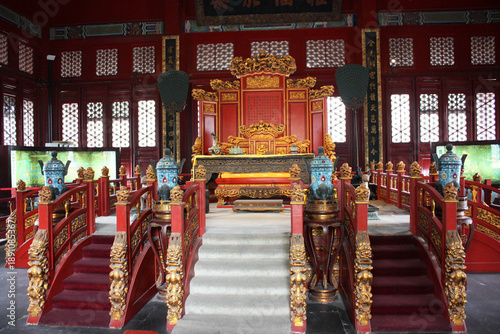 Canvas Print The Dragon Throne in Chinese Imperial Palace Hall