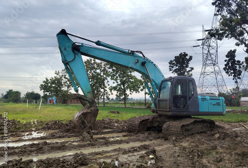 heavy equipment transportation industry. contractor machine.