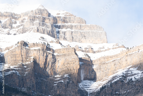 Paisajes nevados de Ordesa y Monte Perdido