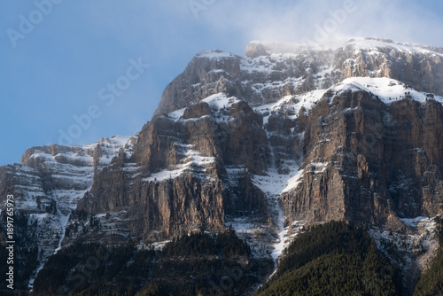 Paisajes nevados de Ordesa y Monte Perdido