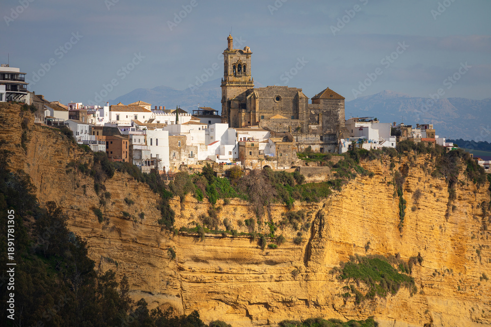 Fototapeta premium In the historic center of Arcos de la Frontera