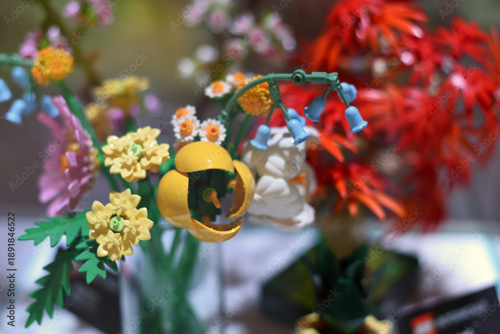 Naklejka premium Warsaw, August 6, 2024. A bouquet made of Lego. 