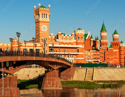 Resurrection Bridge over the Malaya Kokshaga River in the city of Yoshkar-Ola.