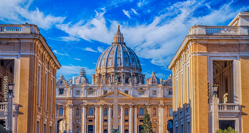 Tableau sur toile Saint Peter in the Vatican
