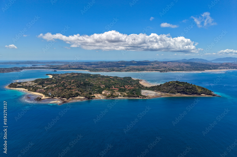 Naklejka premium Aerial drone footage of Sakatia Island near Nosy Be, Madagascar.